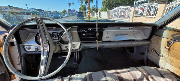 Buick-Electra-225-1963-Two-Tone-15