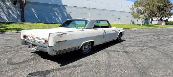Buick-Electra-225-1963-Two-Tone-5