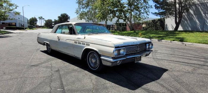 Buick-Electra-225-1963-Two-Tone-8