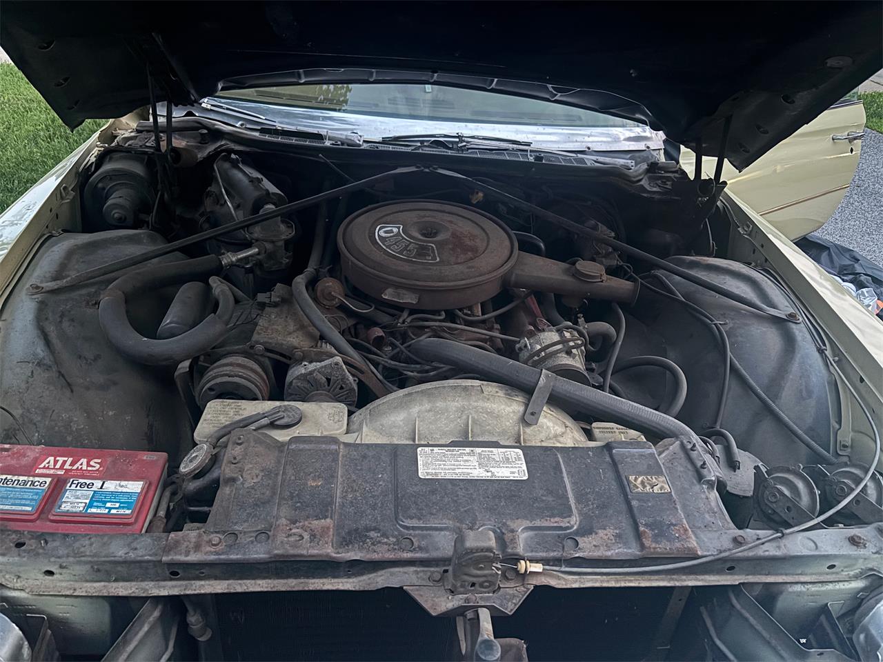 Buick-Electra-225-1973-Yellow-tan-10