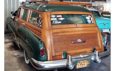 Buick-Estate-wagon-1952-Green-Green-7