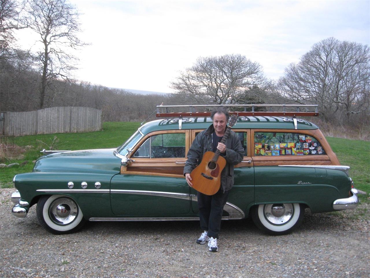 Buick-Estate-wagon-1952-Green-Green