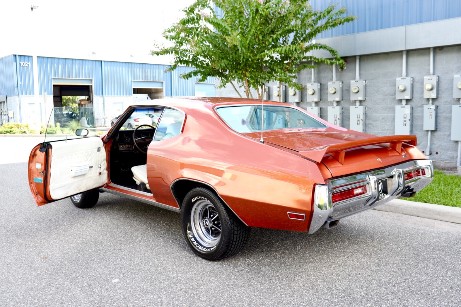 Buick-GS-1971-Coupe-17