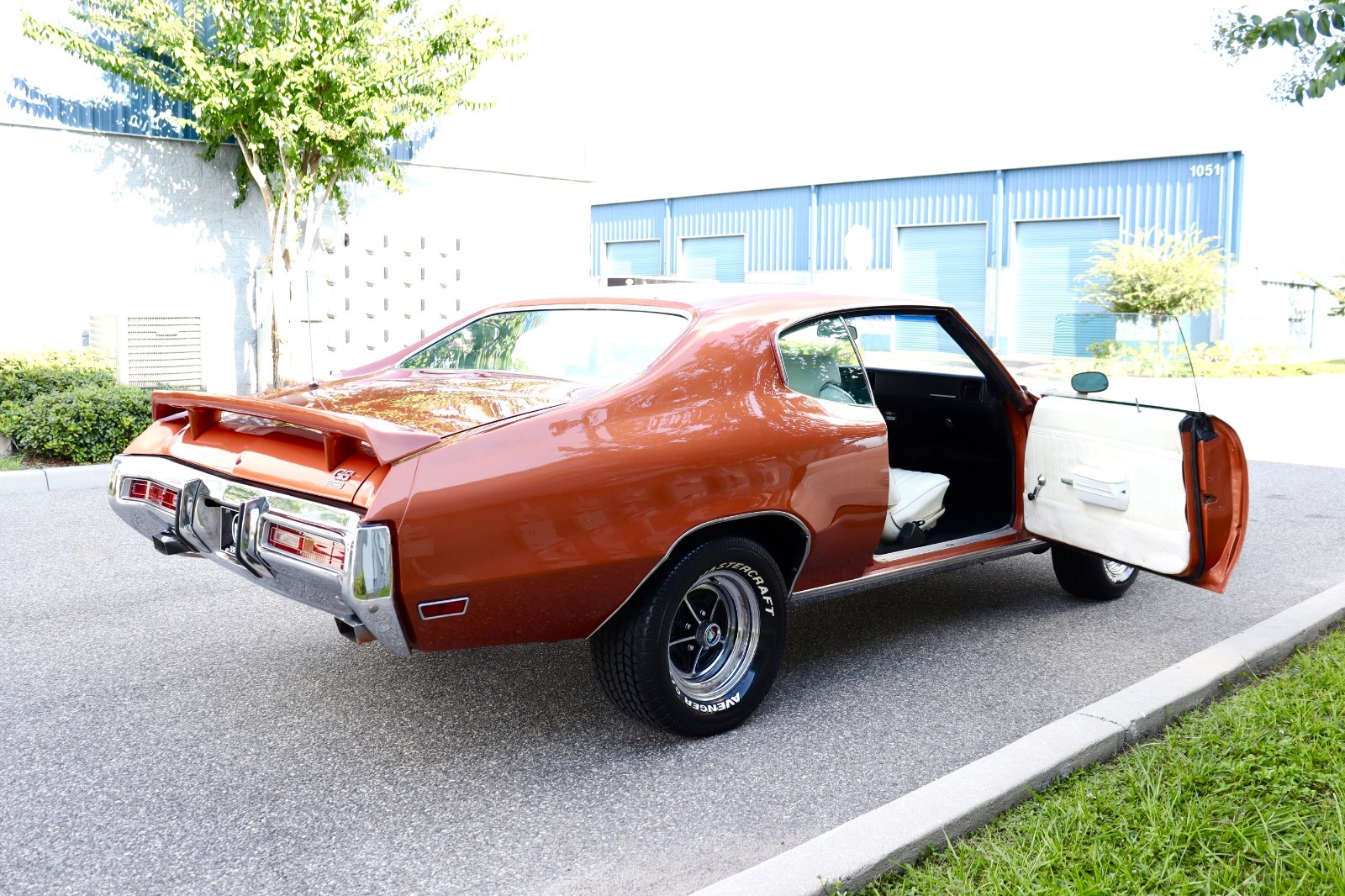 Buick-GS-1971-Coupe-21