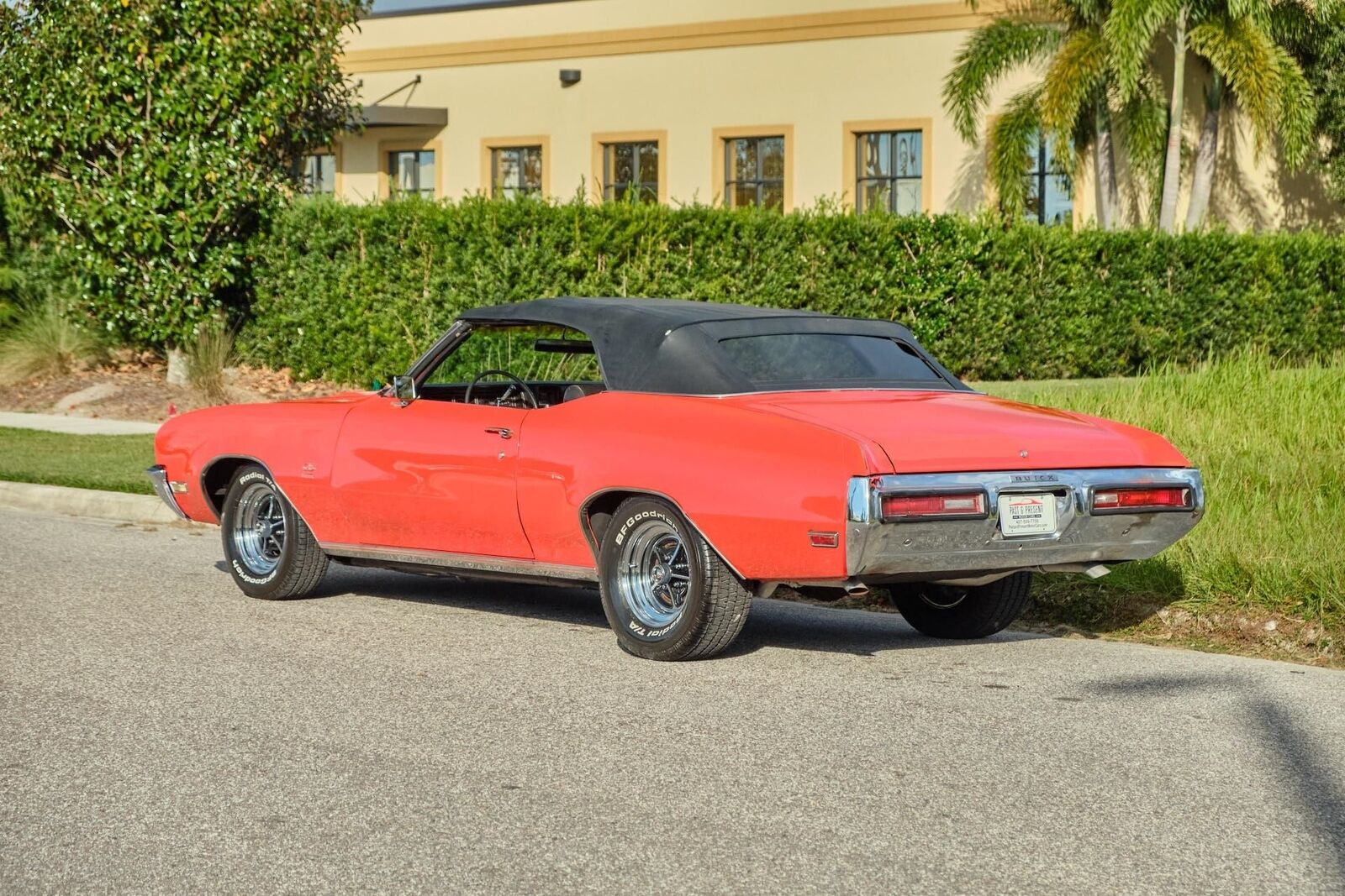 Buick-Gran-Sport-1971-2-Door-11