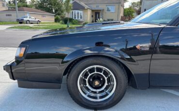 Buick-Grand-National-1986-Coupe-10