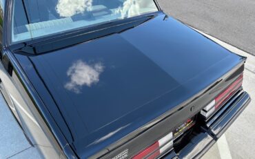 Buick-Grand-National-1986-Coupe-12