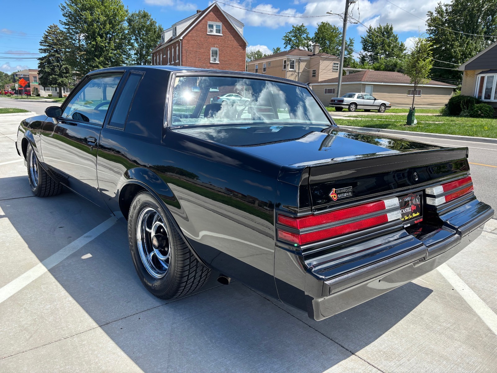 Buick-Grand-National-1986-Coupe-4