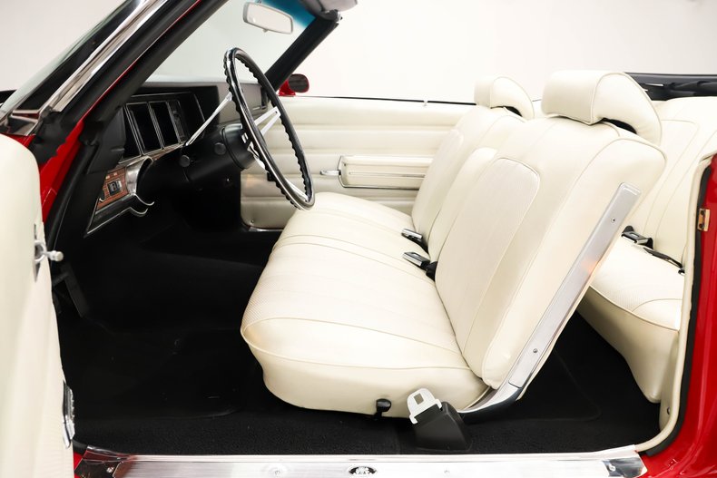 Buick-Gs-1970-Fire-Red-Ivory-40