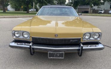 Buick-Le-Sabre-1973-Coupe-1