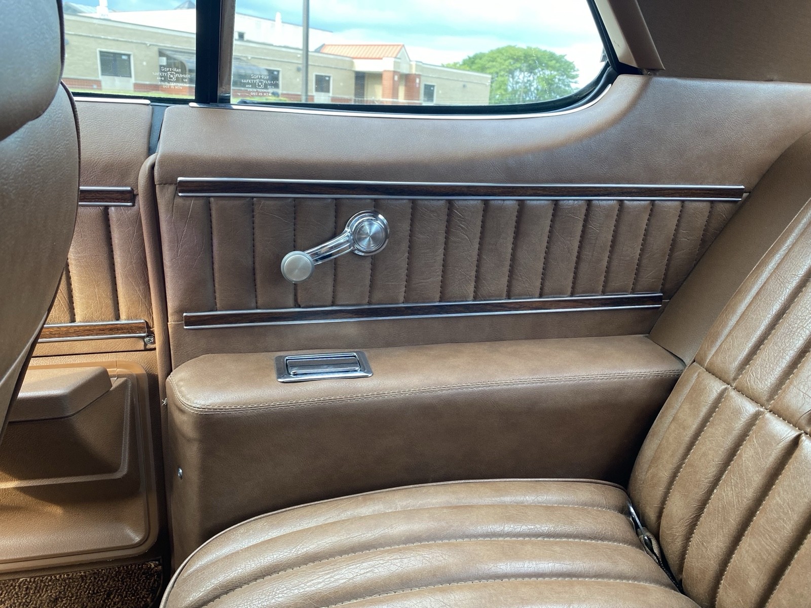 Buick-Le-Sabre-1973-Coupe-16