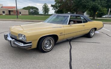 Buick-Le-Sabre-1973-Coupe-2