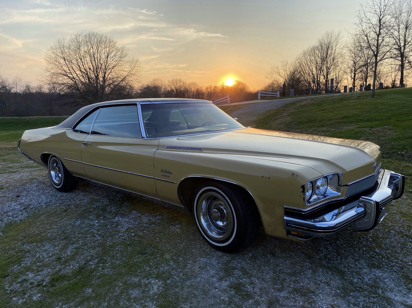 Buick-Le-Sabre-1973-Coupe