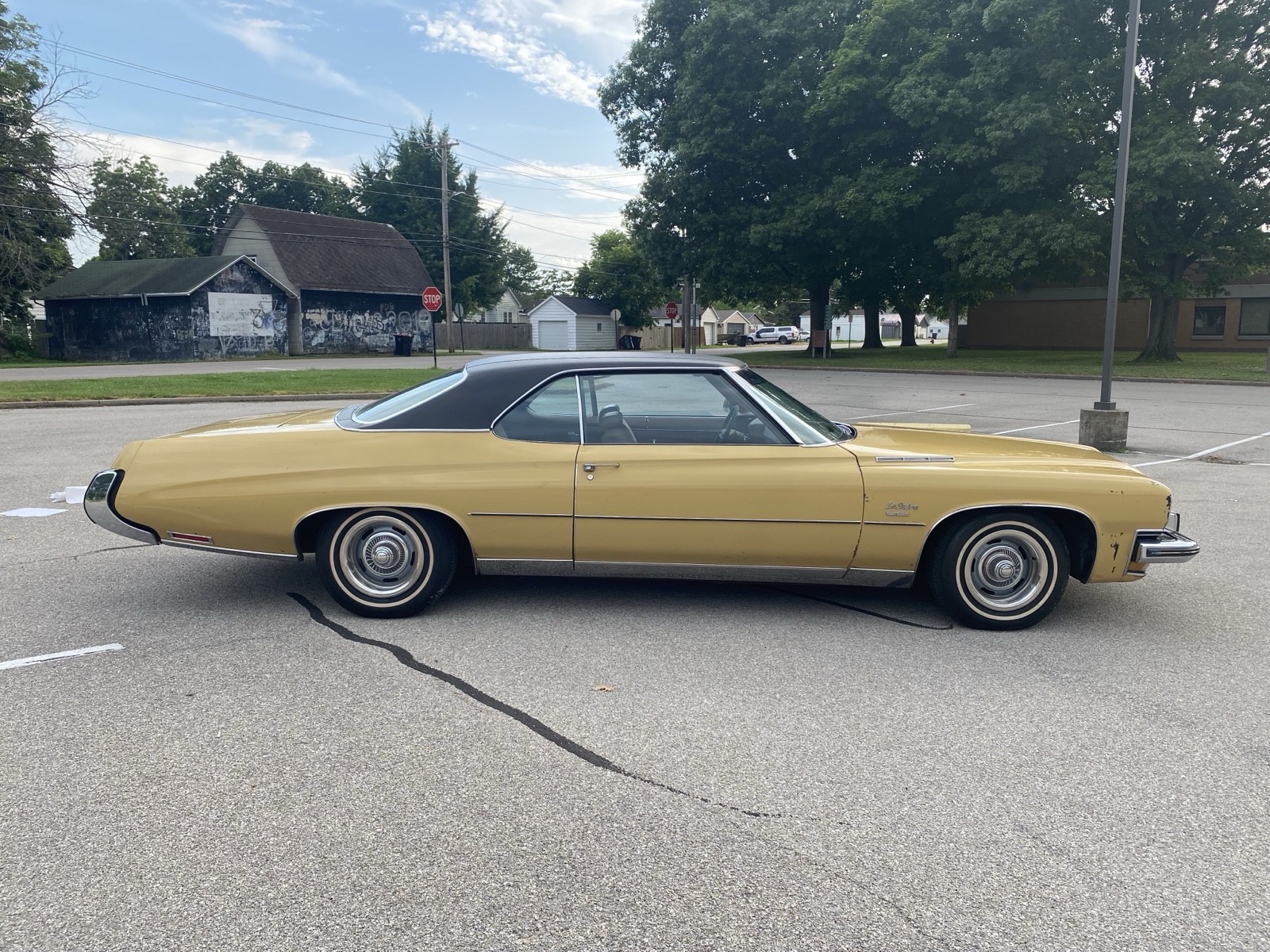 Buick-Le-Sabre-1973-Coupe-4