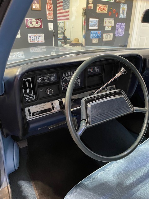 Buick-LeSabre-1969-Coupe-21