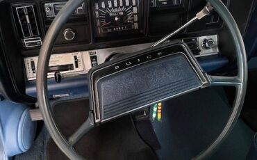Buick-LeSabre-1969-Coupe-26