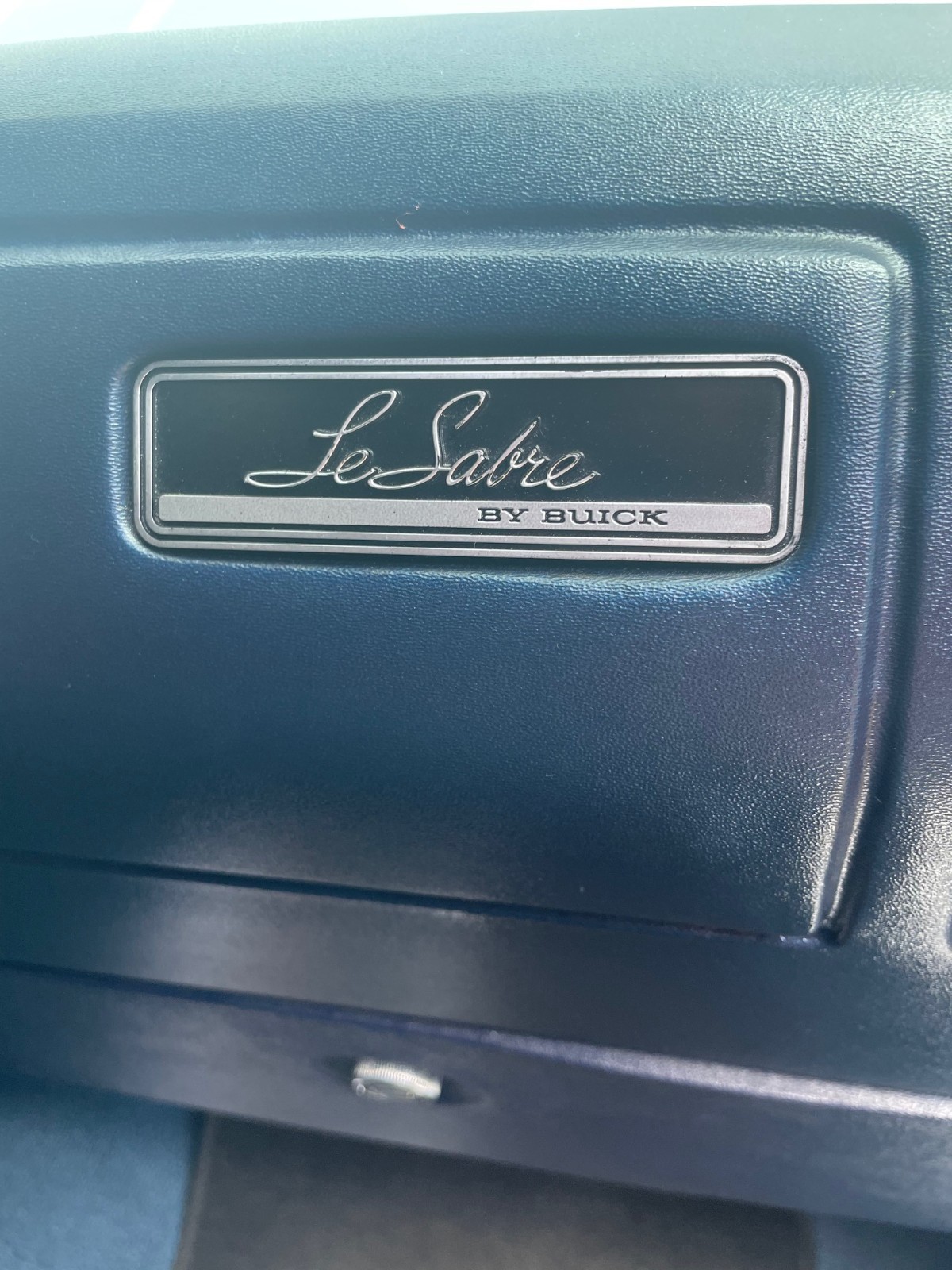 Buick-LeSabre-1969-Coupe-35