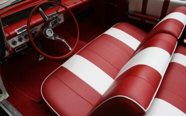 Buick-Lesabre-1960-white-red-amp-white-8