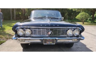 Buick-Lesabre-1961-Black-Grey-1
