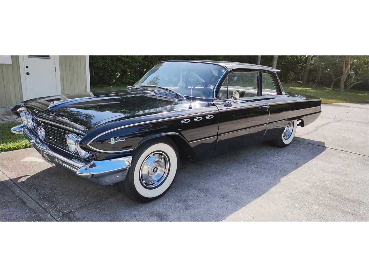 Buick-Lesabre-1961-Black-Grey-6