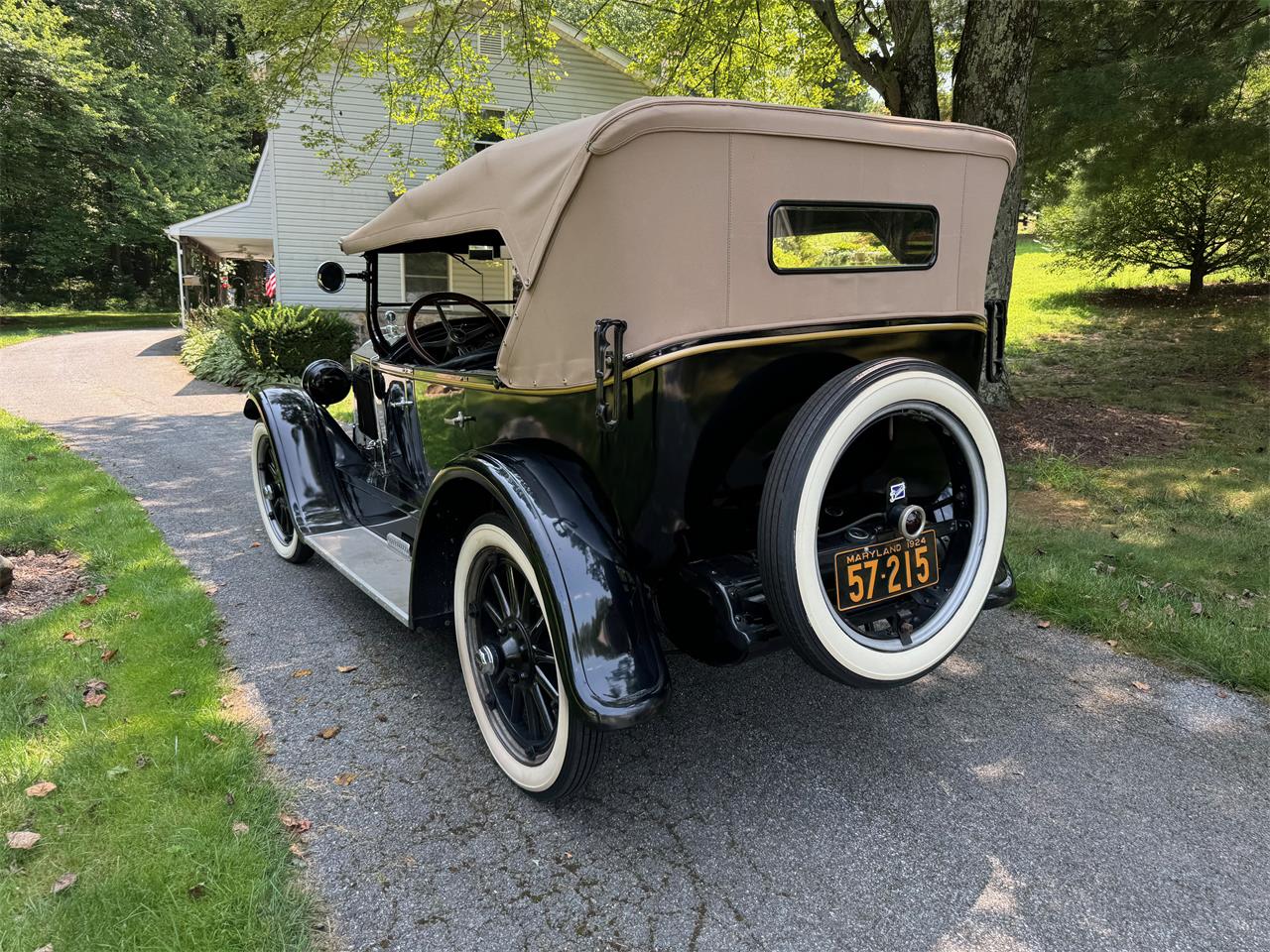 Buick-Model-24-1924-Black-Black-22