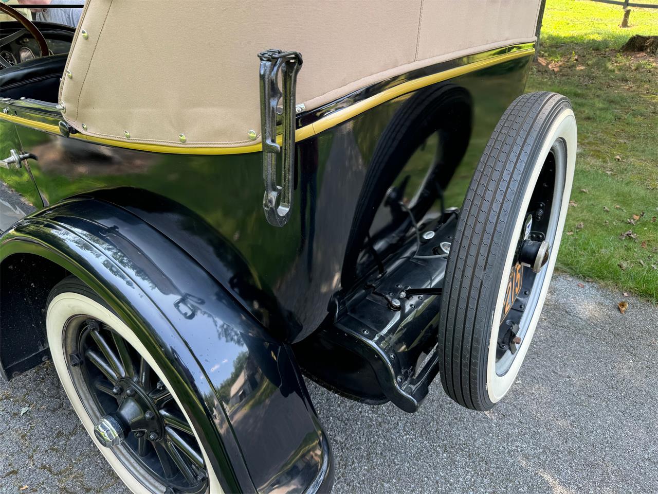 Buick-Model-24-1924-Black-Black-25