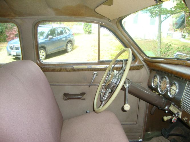 Buick-Other-1940-GrayWhite-11