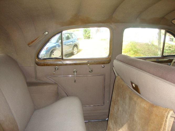 Buick-Other-1940-GrayWhite-12