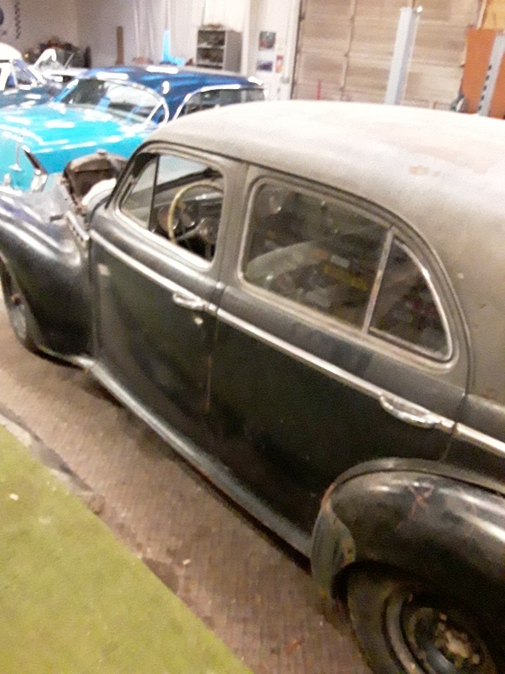 Buick-Other-1941-Sedan-1