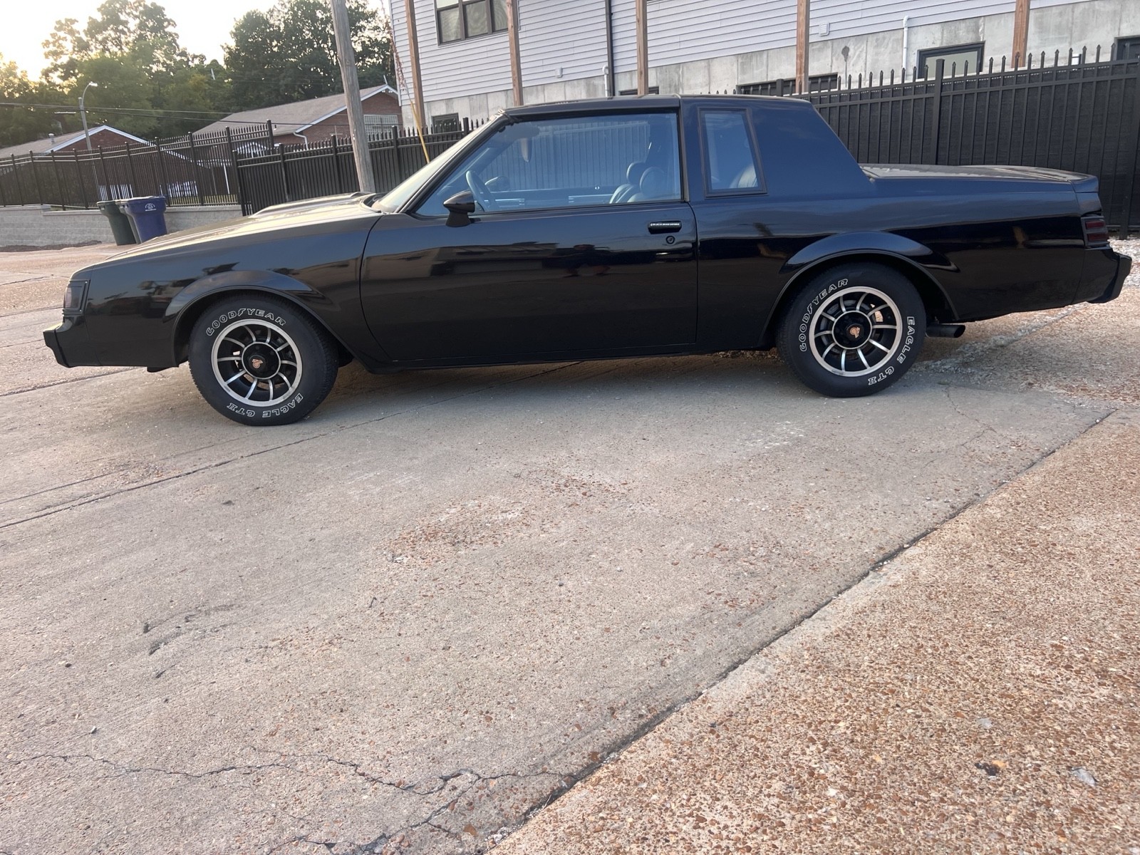 Buick-Regal-1984-2
