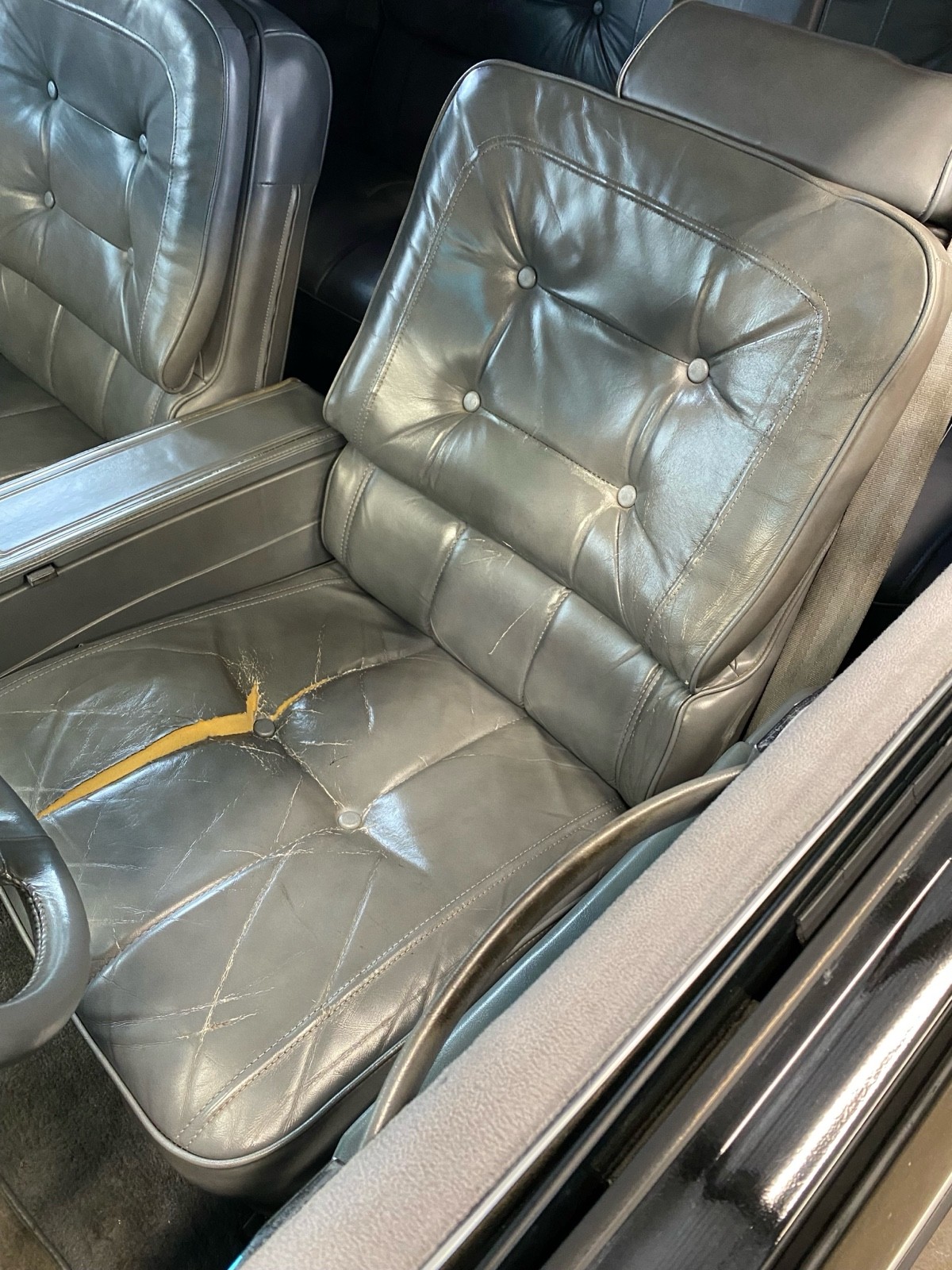 Buick-Regal-1985-Coupe-14