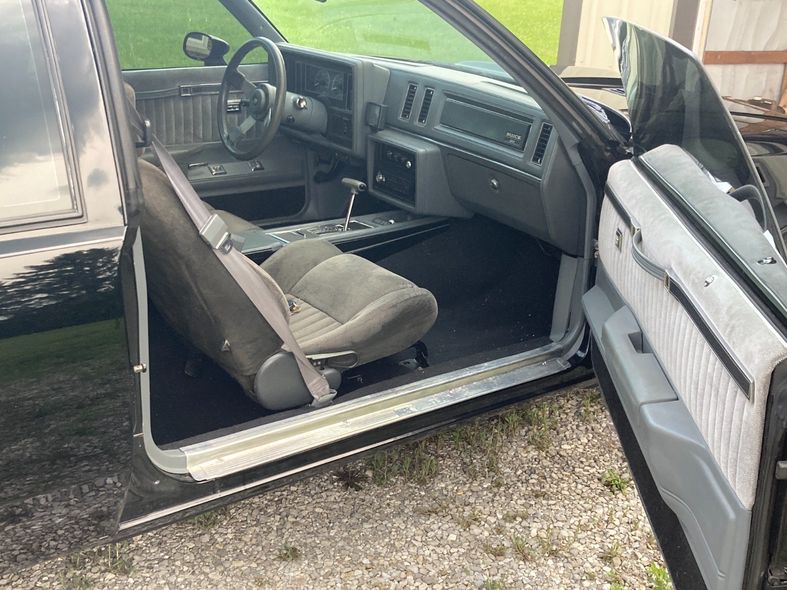 Buick-Regal-1986-Coupe-21