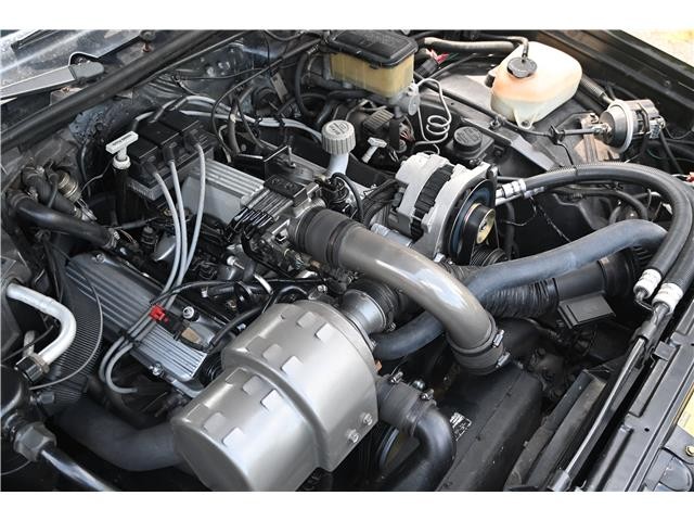 Buick-Regal-1987-COUPE-34