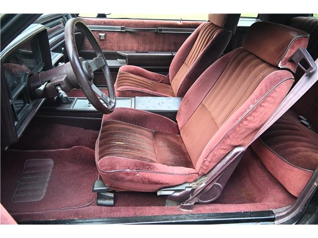 Buick-Regal-1987-COUPE-7