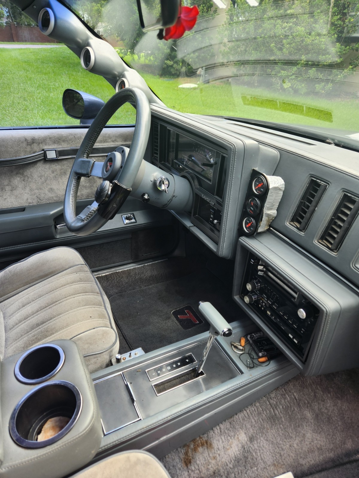 Buick-Regal-1987-Coupe-9
