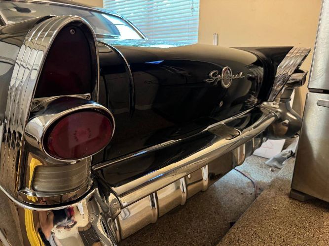 Buick-Riviera-1957-Black-13