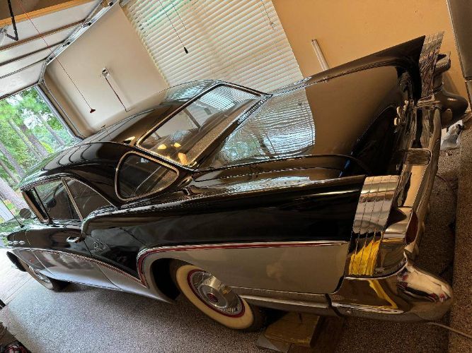 Buick-Riviera-1957-Black-14