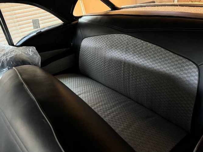 Buick-Riviera-1957-Black-18
