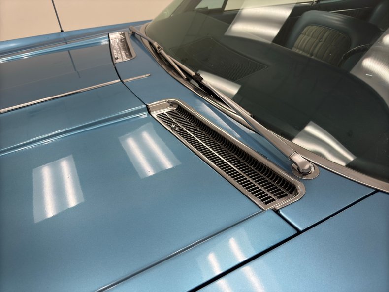 Buick-Riviera-1964-Marlin-Blue-Blue-11