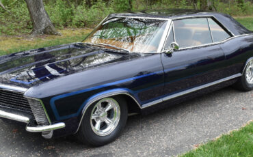 Buick-Riviera-1965-Coupe-1