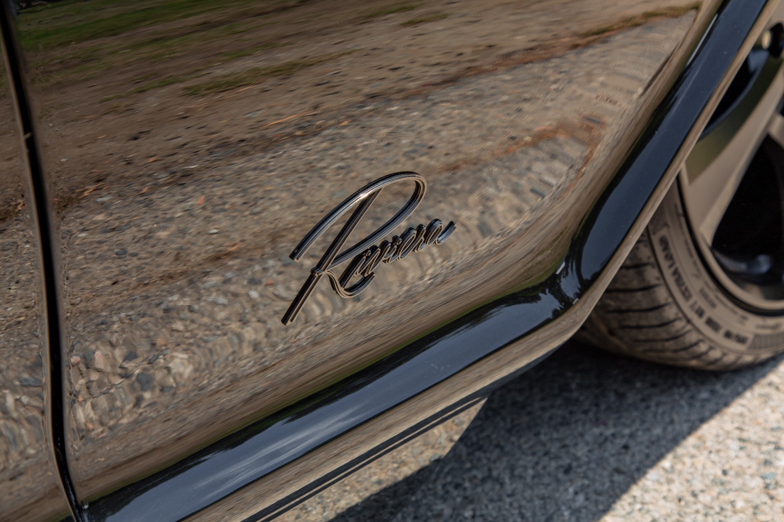 Buick-Riviera-1965-Coupe-18