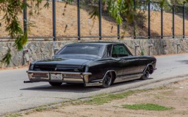 Buick-Riviera-1965-Coupe-3