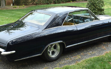 Buick-Riviera-1965-Coupe-8