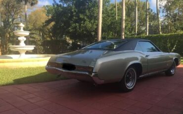 Buick-Riviera-1967-6