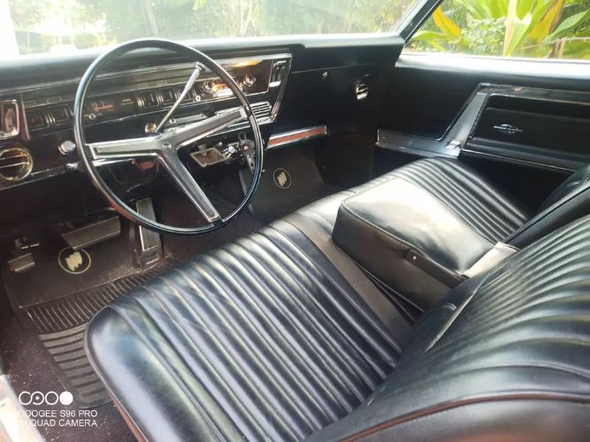 Buick-Riviera-1967-9