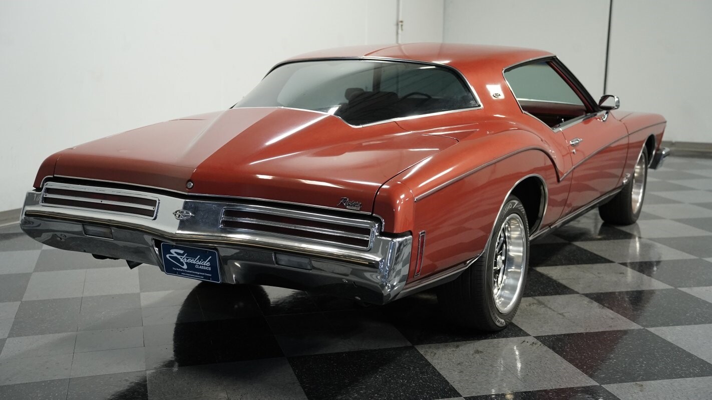 Buick-Riviera-1973-Coupe-10