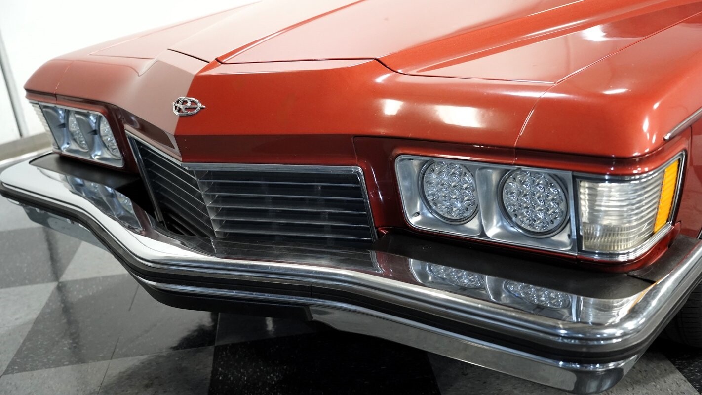 Buick-Riviera-1973-Coupe-17