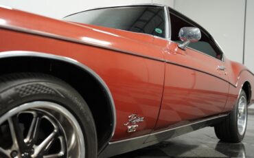 Buick-Riviera-1973-Coupe-18