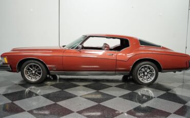 Buick-Riviera-1973-Coupe-2