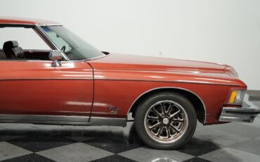 Buick-Riviera-1973-Coupe-24